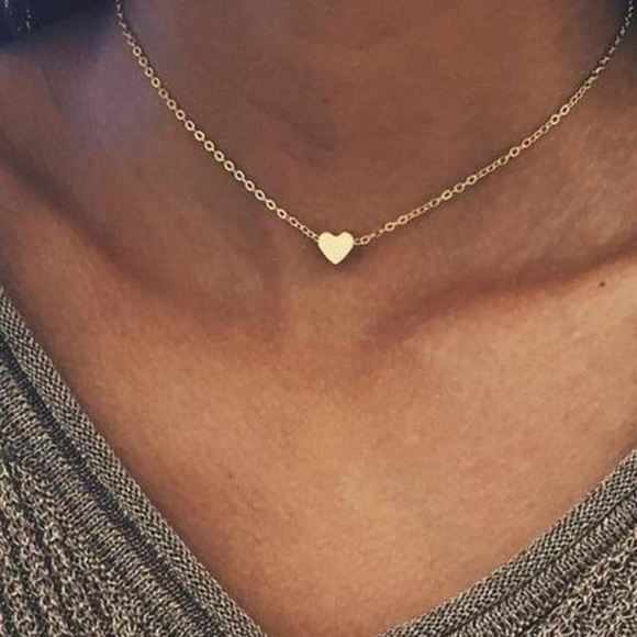 Jewelry - Gold Minimalist Heart Necklace